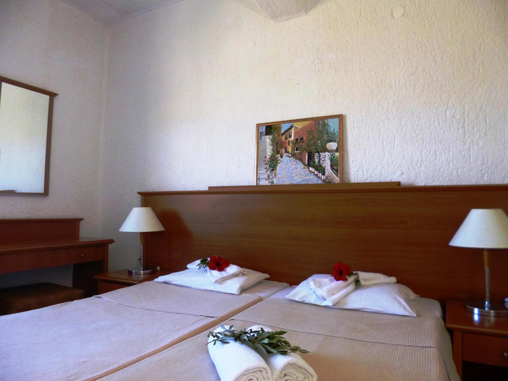Elounda Olive Garden Apts & Studios Kültér fotó